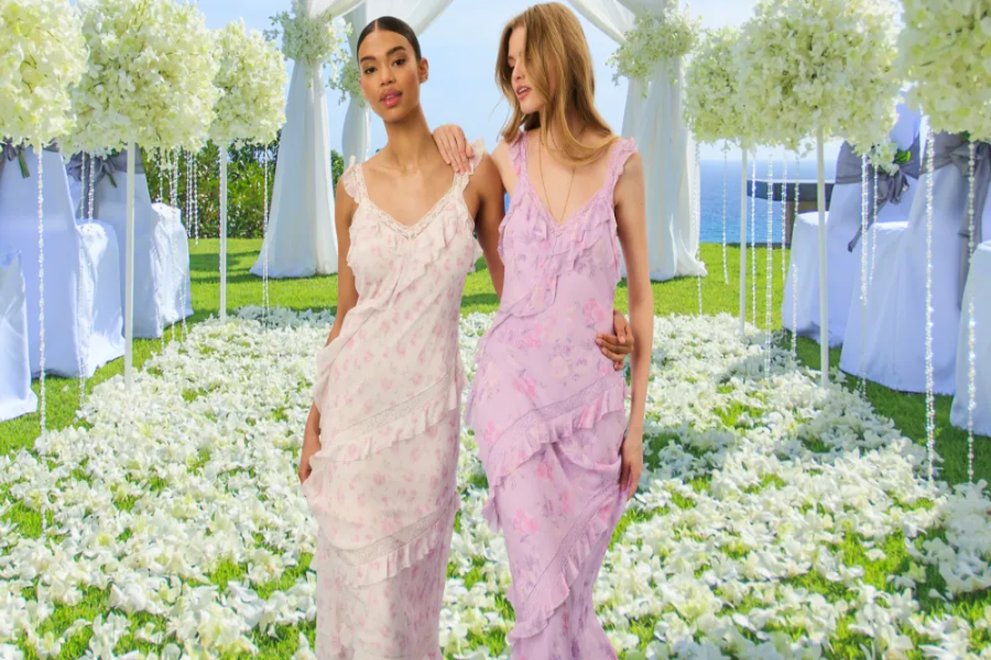 Garden Wedding Attire For Female Guests