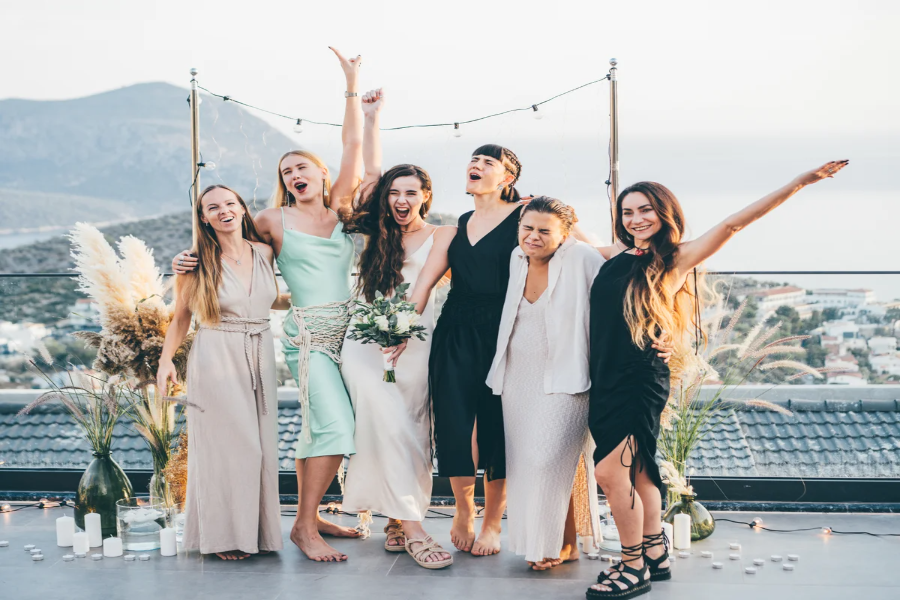 Garden Wedding Attire For Female Guests